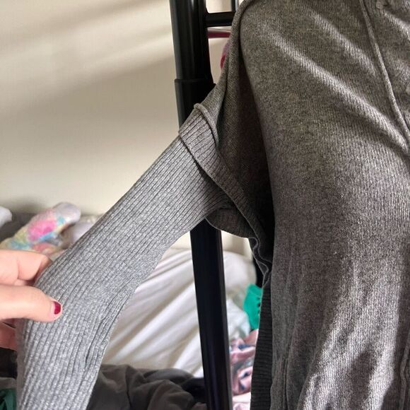 Michael stars button up grey cardigan sweater size 1 or 1X EUC - Picture 4 of 4